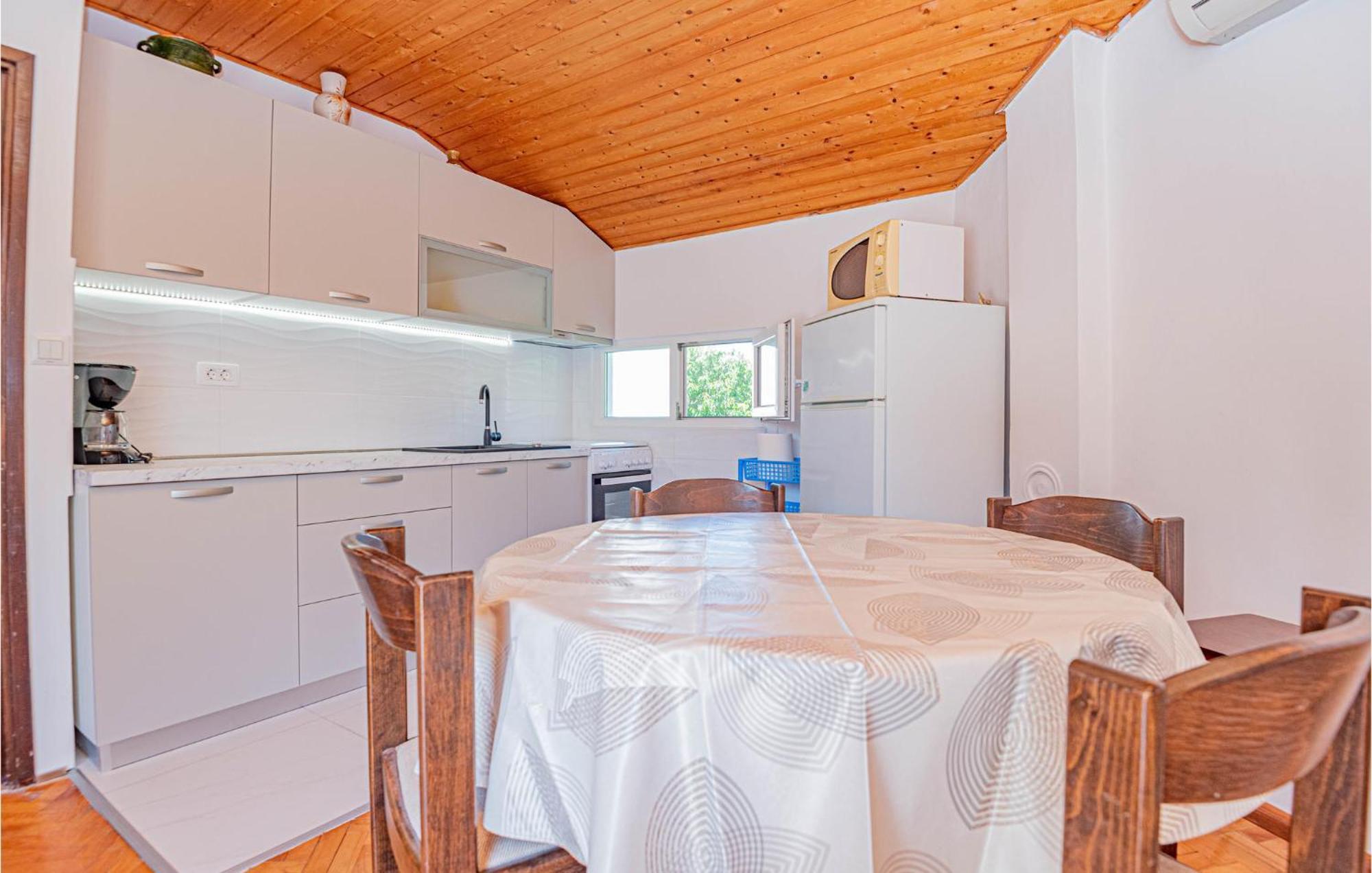 Pet Friendly Apartment In Jadrija With Wifi Extérieur photo